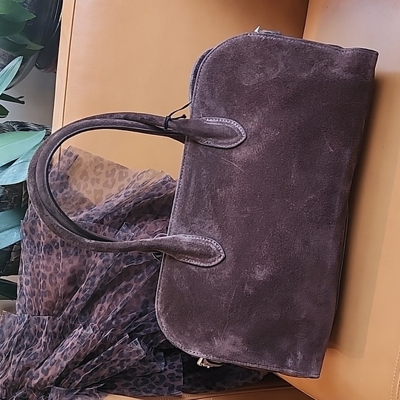 Elegant Brown Suede Handbag - Picture 4 of 9